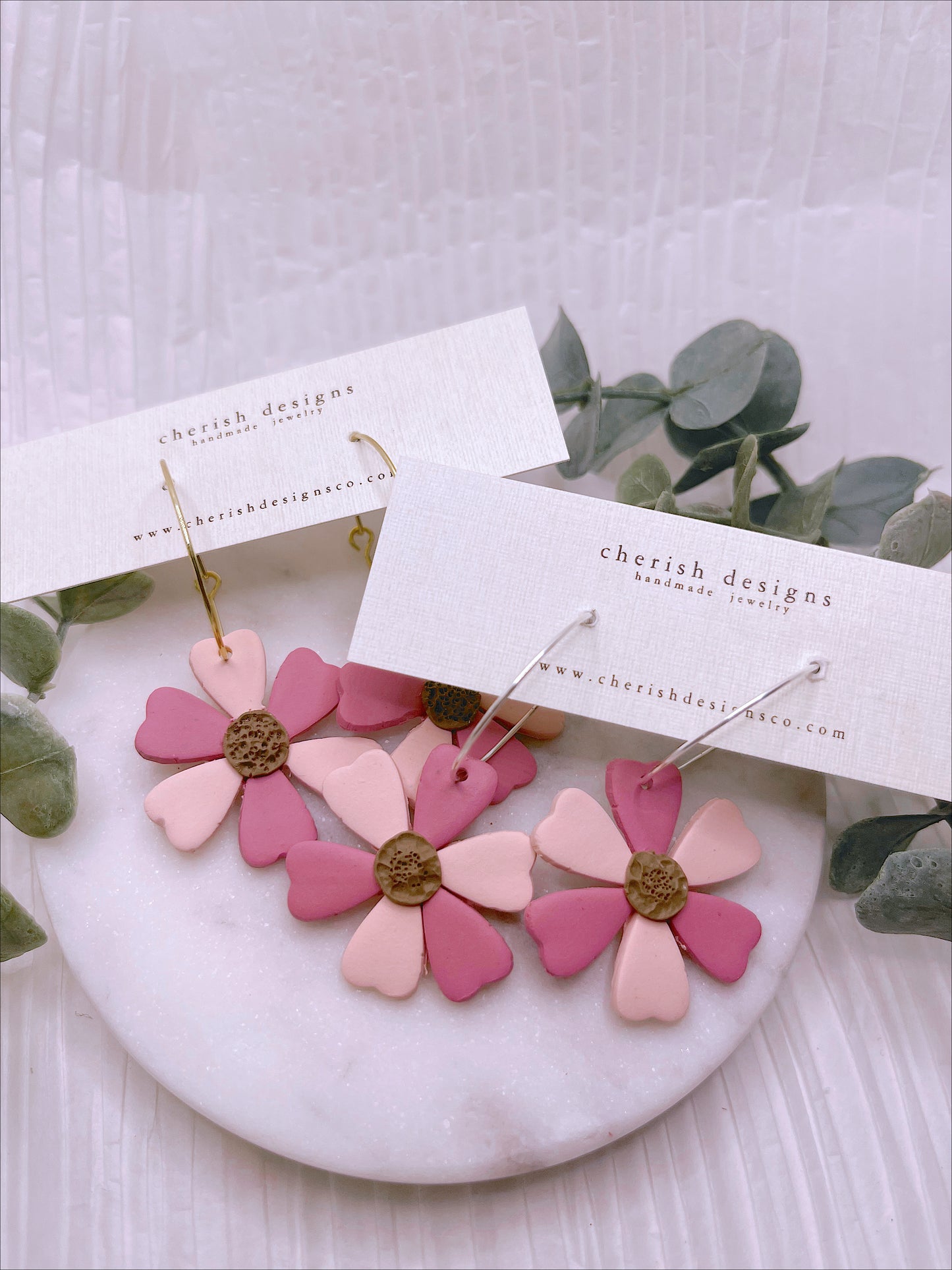 daisy hoops