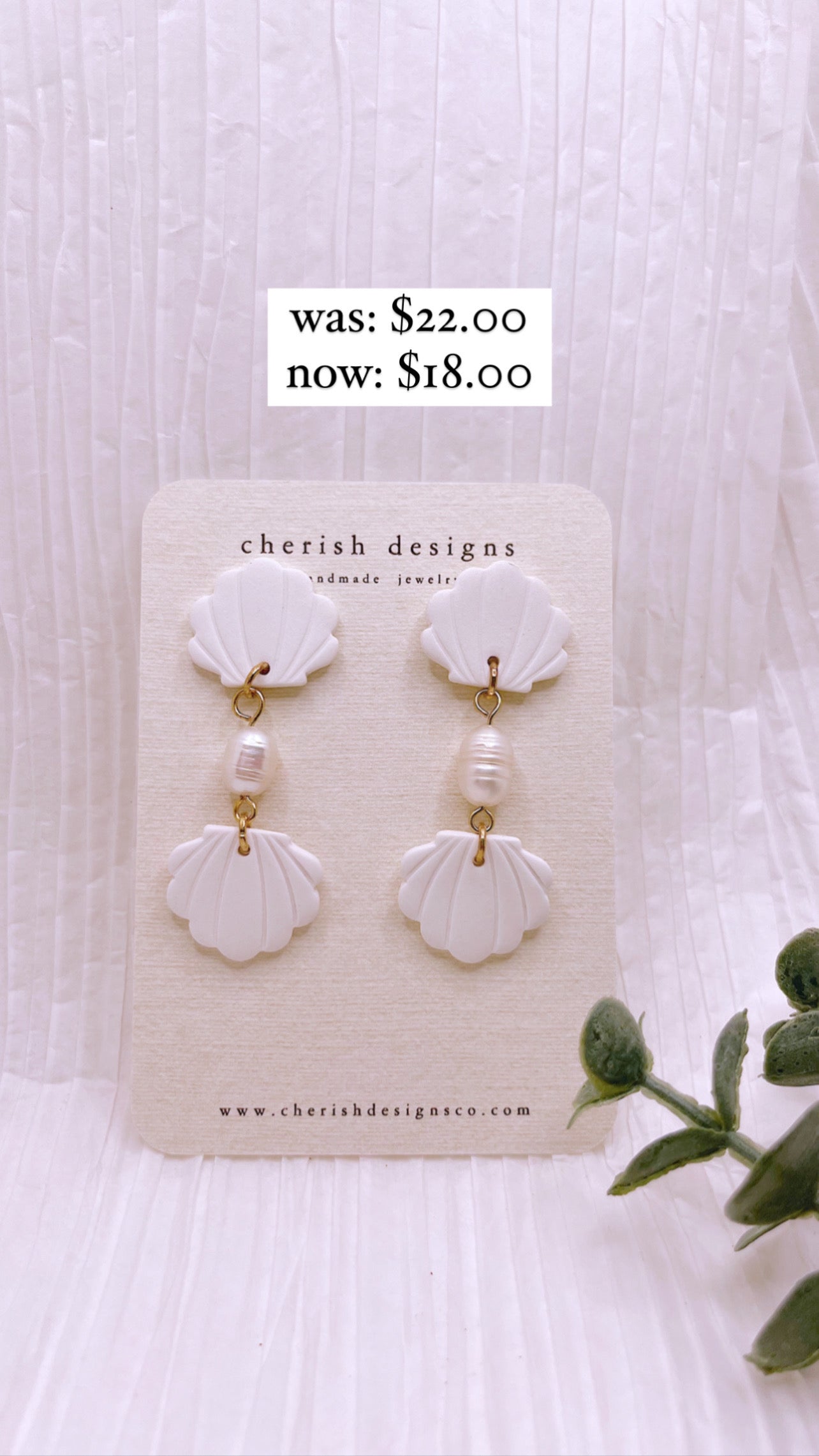cosmos - floral earrings